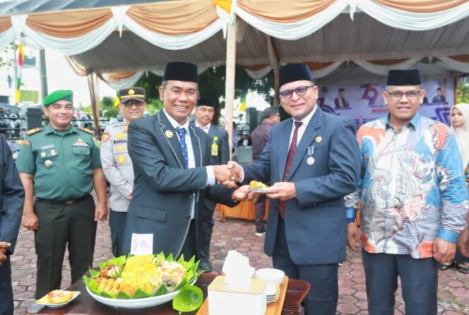 
					Upacara HAB ke-79 Kemenag di Pidie: Pj. Bupati Dorong Pejabat Kemenag Jadi Pelopor Perubahan dan Integritas
