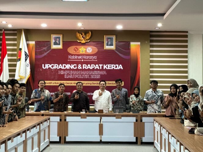 
					HIMAPOL USK Gelar Rapat Kerja dan Upgrading di Aula KIP Aceh