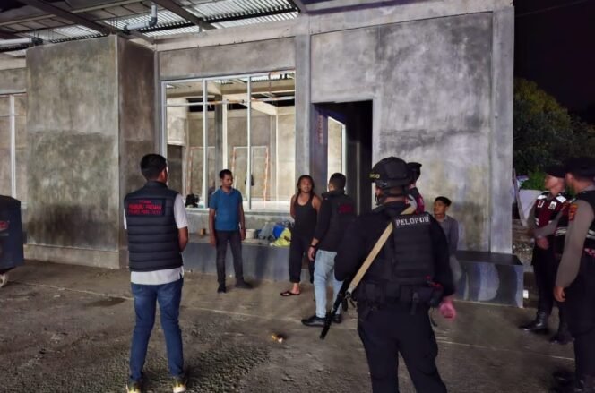 
					Polres Pidie Jaya Bersama Brimob Tingkatkan Patroli Cegah Gangguan Kamtibmas