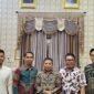 Foto dengan pimpinan Daerah Aceh singkil
