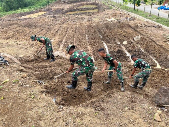
					PEMBUKAAN LAHAN KOSONG DAN PENGELOLAAN LAHAN TIDUR DI LINGKUNGAN MAYONIF TP-857/GG.